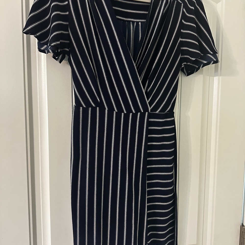 Monteau Blue and White Sheath Dress with Flutter Sleeves